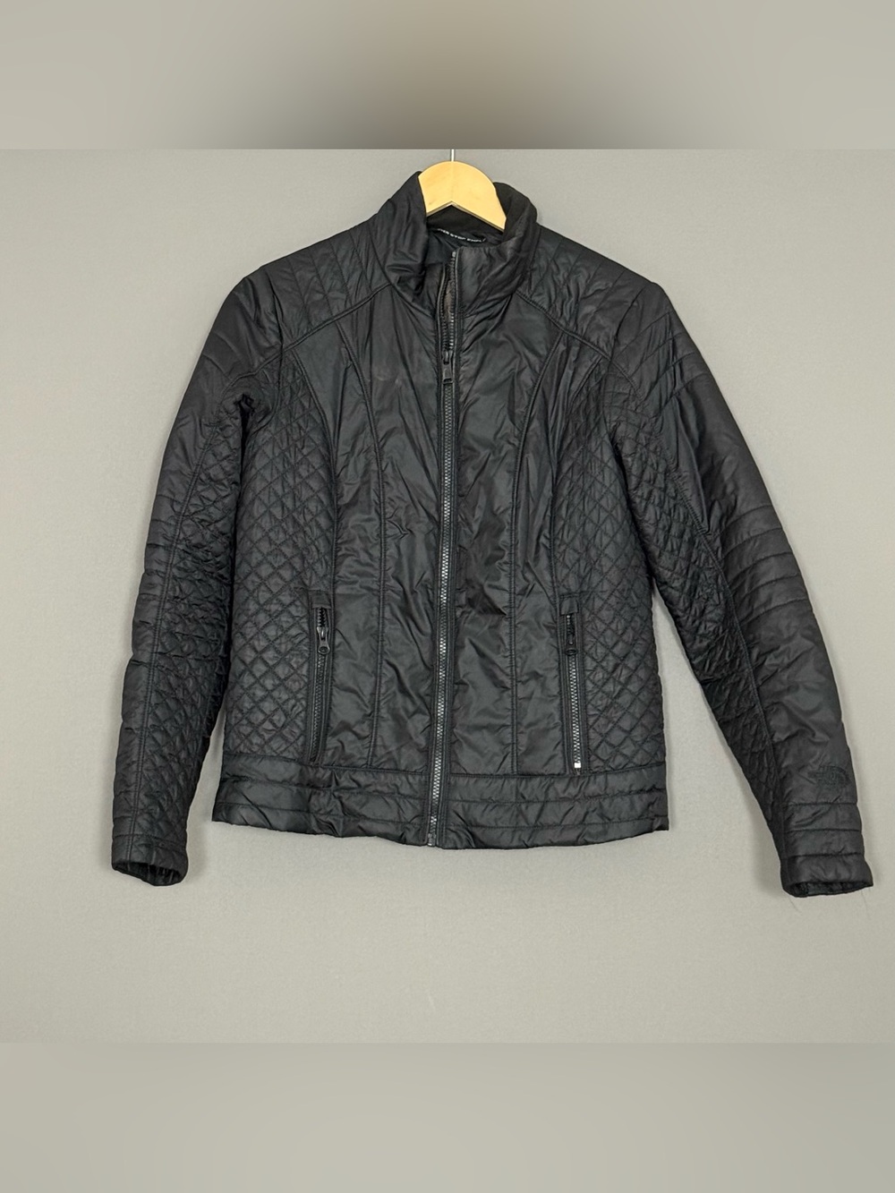 The North Face ThermoBall Womenβs Black Quilted Puffer Jacket Size M